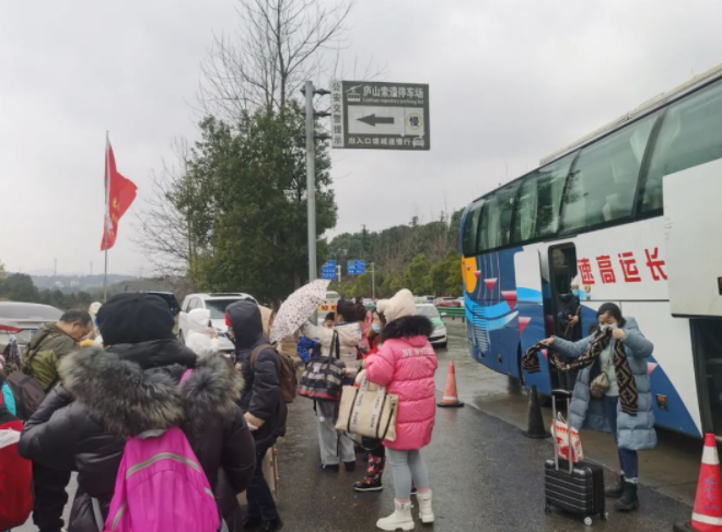 景德鎮(zhèn)長運：旅行社搶抓時機 推出“廬山二日游”