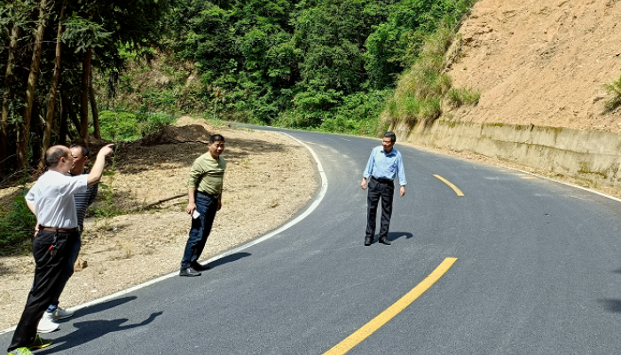 黃山長運：對山區(qū)班線途經(jīng)線路進行風(fēng)險評估