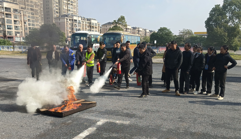 新余長運：開展消防基本技能實操培訓和應急疏散演練