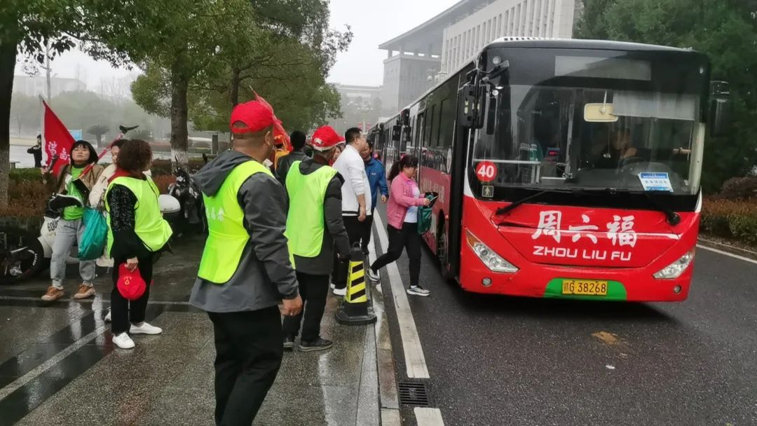 九江長運：充足運力 助力鄉(xiāng)村花海半程馬拉松